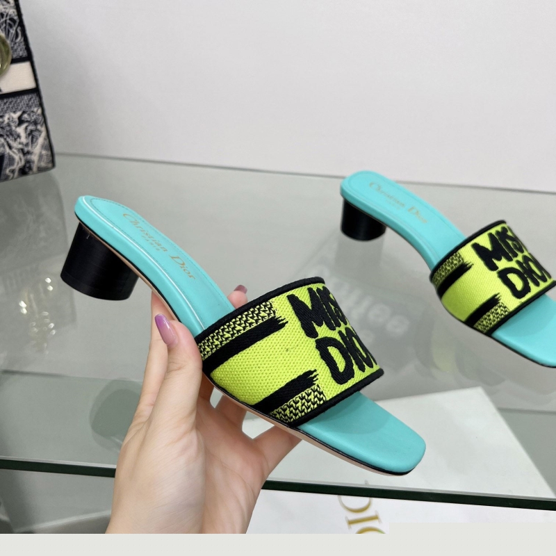 ch**an D*or slippers